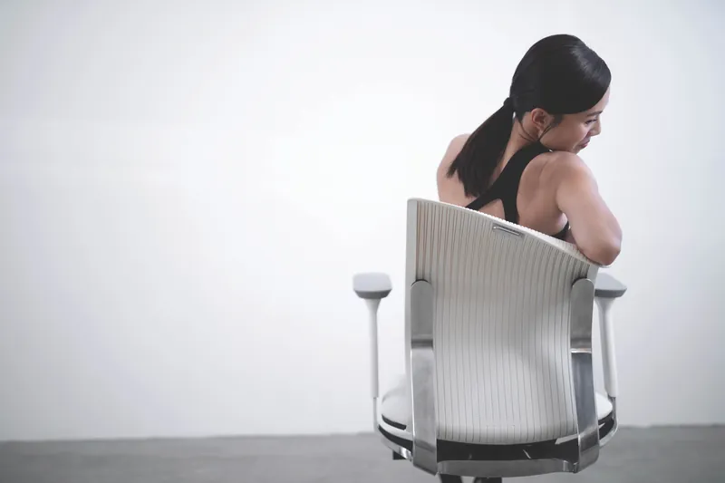Yoga 人因工作椅